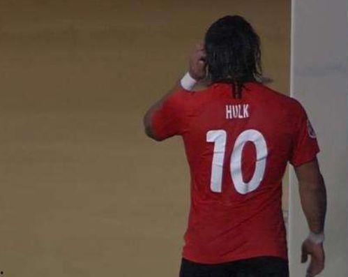 胡尔克最新爆料,揭秘足球生涯幕后真相